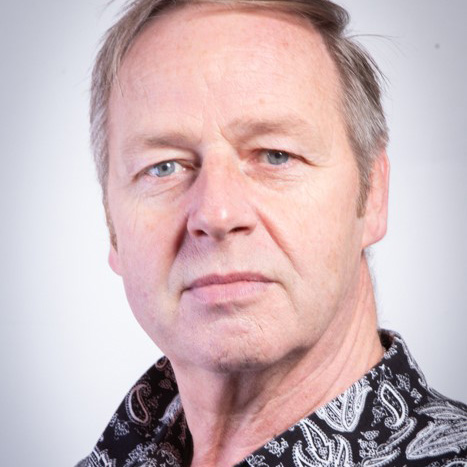  Lothar Kniese